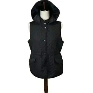 GH Bass Woman’s Hooded Quilted Snap Front Vest Size‎ Medium